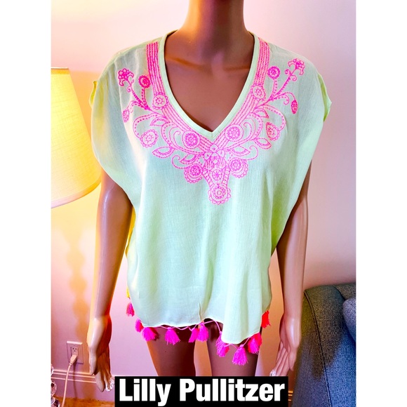 Lilly Pullitzer, V Neck Embroidered Tunic with hemline Tassels Sz XS - Picture 1 of 10